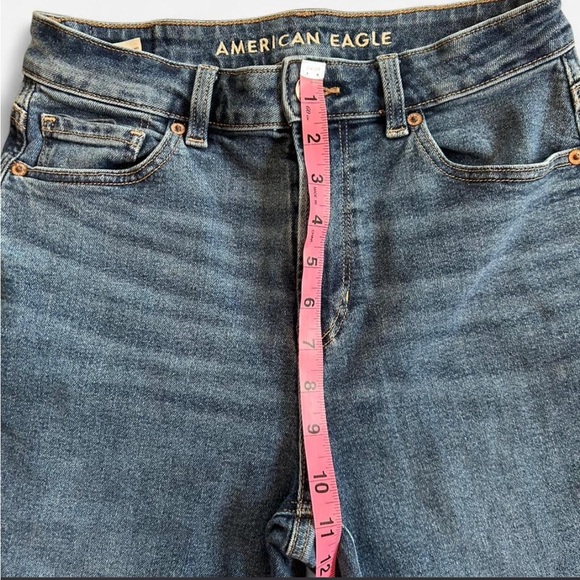American Eagle Outfitters Women's Blue Mom Jeans size 4 regular - Picture 5 of 8